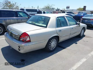 2008 Mercury Grand Marquis LS z VIN 2MEFM75V08X662376, wystawiony jako IAAI lot #42414652 z przebiegiem 86 537 mil mil oraz . Historia ofert i sprzedaży dostępna na DreamBid. Obrazek 4.