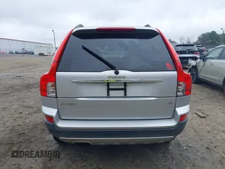 2007 Volvo XC90 I6 with VIN YV4CY982271354992, listed as a IAAI auction lot 41834370 with 210,398 mi miles. Bid and sale history available at carsss.com. Image 16.