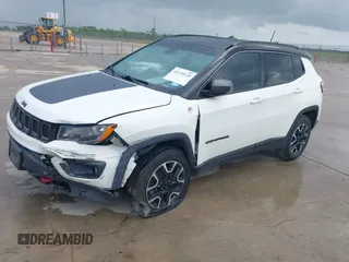 2020 Jeep Compass Trailhawk with VIN 3C4NJDDB3LT118928, listed as a IAAI auction lot 42128120 with 95,477 mi miles and . Bid and sale history available at DreamBid. Image 17.