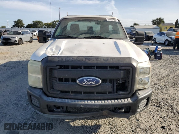 2012 Ford F-250 XL с VIN 1FTBF2A65CEA03392, выставлен на аукционе Copart как лот 61860405 с пробегом 375 072 миль миль и Чистый • Clean title. История ставок и продаж доступна на DreamBid. Изображение 5.