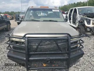 2001 Chevrolet Silverado 3500 LS with VIN 1GCJC33121F182199, listed as a Copart auction lot 72530404 with 252,199 mi miles and Salvage Title. Bid and sale history available at carsss.com. Image 5.