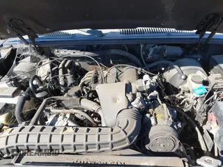 2000 Ford Explorer with VIN 1FMDU72XXYUB63358, listed as a IAAI auction lot 41771800 with 165,623 mi miles and . Bid and sale history available at DreamBid. Image 10.
