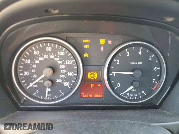 2007 BMW 3 Series 328i with VIN WBAVC535X7FZ71416, listed as a Copart auction lot 56311595 with 163,570 mi miles and Salvage title. Bid and sale history available at DreamBid. Image 9.