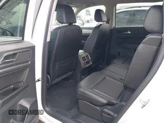 2019 Volkswagen Atlas SE с VIN 1V2LR2CA3KC543118, выставлен на аукционе IAAI как лот 41887298 с пробегом 103 261 миль миль и . История ставок и продаж доступна на DreamBid. Изображение 8.