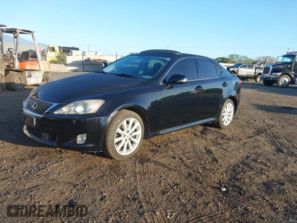 2009 Lexus IS with VIN JTHCK262995032343, listed as a IAAI auction lot 41594238 with 121,643 mi miles. Bid and sale history available at carsss.com. Image 2.