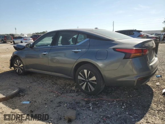 2019 Nissan Altima SV z VIN 1N4BL4DW3KN321497, wystawiony jako Copart lot #57959005 z przebiegiem 78 807 mil mil oraz Szkoda całkowita • Salvage title. Historia ofert i sprzedaży dostępna na DreamBid. Obrazek 2.