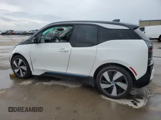 2020 BMW i3 z VIN WBY8P4C06L7G85006, wystawiony jako Copart lot #62149924 z przebiegiem Nie podano mil oraz Szkoda całkowita • Salvage title. Historia ofert i sprzedaży dostępna na DreamBid. Obrazek 2.