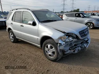 2003 Mercedes-Benz M-Class 3.7L with VIN 4JGAB57E33A421993, listed as a Copart auction lot 71800334 with 210,086 mi miles and Salvage Title. Bid and sale history available at carsss.com. Image 4.