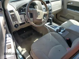 2010 Mercury Mariner with VIN 4M2CN8B7XAKJ03580, listed as a Copart auction lot 57269525 with 265,789 mi miles and Salvage title. Bid and sale history available at DreamBid. Image 8.