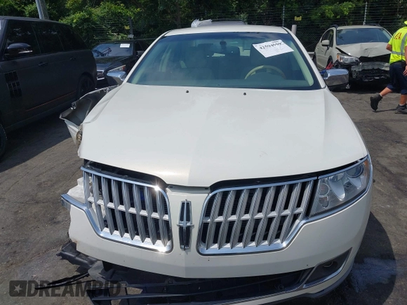2012 Lincoln MKZ with VIN 3LNHL2GC1CR814101, listed as a IAAI auction lot 42594990 with 156,064 mi miles and . Bid and sale history available at DreamBid. Image 12.