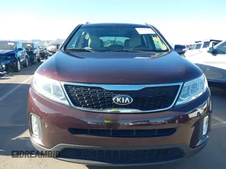 2015 Kia Sorento EX with VIN 5XYKU4A74FG642479, listed as a IAAI auction lot 41878375 with 119,877 mi miles. Bid and sale history available at carsss.com. Image 11.
