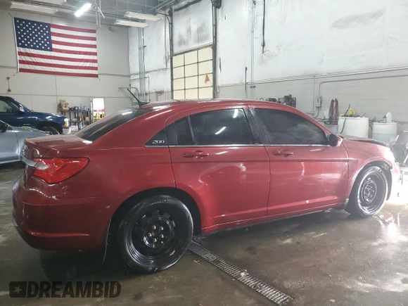 2014 Chrysler 200 LX z VIN 1C3CCBAG3EN132115, wystawiony jako Copart lot #44585945 z przebiegiem 104 111 mil mil oraz Szkoda całkowita • Salvage title. Historia ofert i sprzedaży dostępna na DreamBid. Obrazek 3.