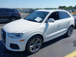 2016 Audi Q3 Premium Plus z VIN WA1BFCFS0GR014028, wystawiony jako IAAI lot #42274987 z przebiegiem 64 667 mil mil oraz . Historia ofert i sprzedaży dostępna na DreamBid. Obrazek 2.