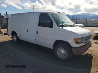 2002 Ford Econoline Cargo with VIN 1FTRE142X2HA55487, listed as a Copart auction lot 52957645 with 270,731 mi miles and Clean Title. Bid and sale history available at carsss.com. Image 4.