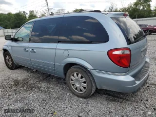 2006 Chrysler Town & Country LWB Limited with VIN 2A8GP64L56R641993, listed as a Copart auction lot 62208304 with 129,497 mi miles and Salvage Title. Bid and sale history available at carsss.com. Image 2.