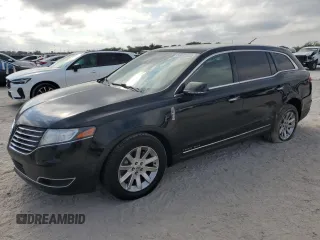 2017 Lincoln MKT with VIN 2LMHJ5NK4HBL01419, listed as a Copart auction lot 53035835 with 302,071 mi miles and Salvage Title. Bid and sale history available at DreamBid. Image 1.