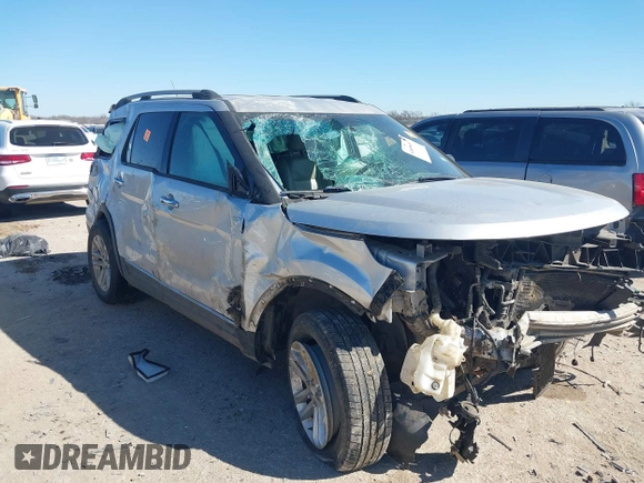2013 Ford Explorer XLT z VIN 1FM5K7D84DGB26427, wystawiony jako IAAI lot #41696695 z przebiegiem Nie podano mil oraz . Historia ofert i sprzedaży dostępna na DreamBid. Obrazek 6.