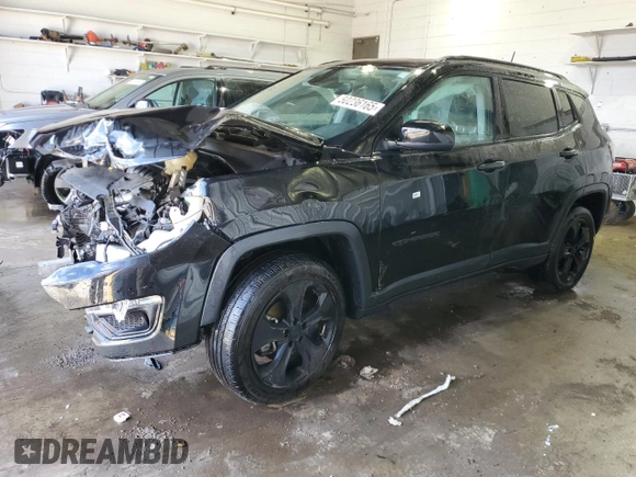 2018 Jeep Compass Latitude with VIN 3C4NJDBB5JT394687, listed as a Copart auction lot 50236165 with 50,070 mi miles and Salvage Title. Bid and sale history available at carsss.com. Image 1.