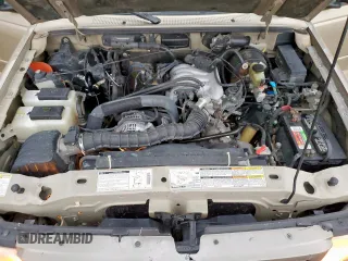 1999 Ford Ranger XL z VIN 1FTYR14VXXPB63891, wystawiony jako Copart lot #58447985 z przebiegiem 449 956 mil mil oraz Szkoda całkowita • Salvage title. Historia ofert i sprzedaży dostępna na DreamBid. Obrazek 11.