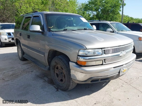 2003 Chevrolet Tahoe LS with VIN 1GNEC13V43J308143, listed as a IAAI auction lot 42015589 with 280,289 mi miles. Bid and sale history available at carsss.com. Image 1.
