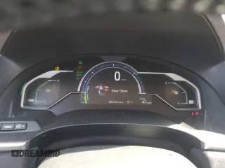 2018 Honda Clarity Plug-In Hybrid Touring with VIN JHMZC5F35JC023883, listed as a Copart auction lot 69039654 with 83,362 mi miles and Salvage Title. Bid and sale history available at carsss.com. Image 9.