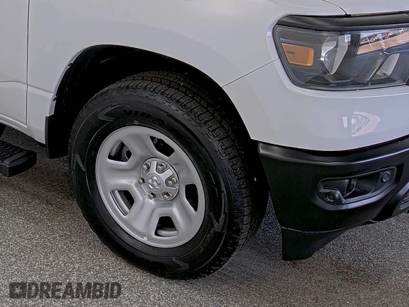 2024 Ram 1500 Tradesman с VIN 1C6RRFGG9RN221915, выставлен на аукционе IAAI как лот 42849293 с пробегом 59 миль миль и . История ставок и продаж доступна на DreamBid. Изображение 21.