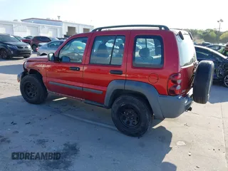 2005 Jeep Liberty Sport with VIN 1J4GL48K95W662399, listed as a IAAI auction lot 41900952 with 127,230 mi miles. Bid and sale history available at carsss.com. Image 3.