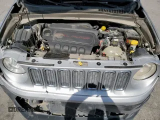 2017 Jeep Renegade Latitude with VIN ZACCJABB6HPE61224, listed as a Copart auction lot 57641775 with 127,078 mi miles and Salvage title. Bid and sale history available at DreamBid. Image 12.