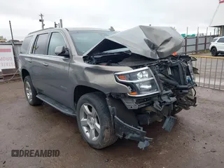 2017 Chevrolet Tahoe LT z VIN 1GNSKBKC8HR188755, wystawiony jako IAAI lot #41900604 z przebiegiem 129 900 mil mil oraz . Historia ofert i sprzedaży dostępna na DreamBid. Obrazek 1.