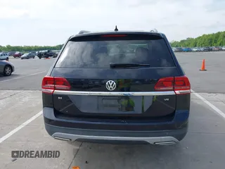 2018 Volkswagen Atlas SE with VIN 1V2CR2CA7JC535473, listed as a IAAI auction lot 42279008 with 88,409 mi miles and . Bid and sale history available at DreamBid. Image 17.