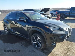 2020 Lexus NX 300 z VIN JTJGARBZ3L5006519, wystawiony jako IAAI lot #41774869 z przebiegiem 79 710 mil mil oraz . Historia ofert i sprzedaży dostępna na DreamBid. Obrazek 1.