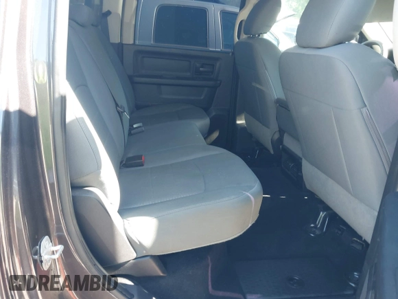 2016 Ram 1500 Express z VIN 1C6RR6KG0GS118906, wystawiony jako IAAI lot #42155565 z przebiegiem 148 016 mil mil oraz . Historia ofert i sprzedaży dostępna na DreamBid. Obrazek 8.