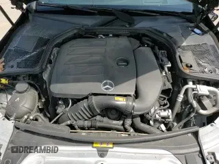 2019 Mercedes-Benz C 300 z VIN WDDWJ8DB1KF843731, wystawiony jako Copart lot #58318055 z przebiegiem 97 452 mil mil oraz Szkoda całkowita • Salvage title. Historia ofert i sprzedaży dostępna na DreamBid. Obrazek 14.