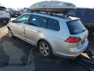 2015 Volkswagen Golf SportWagen TDI S with VIN 3VWCA7AU3FM513685, listed as a IAAI auction lot 40745024 with 71,467 mi miles. Bid and sale history available at carsss.com. Image 3.