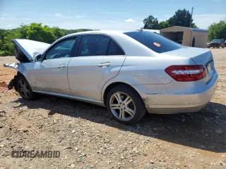 2010 Mercedes-Benz E 350 Luxury с VIN WDDHF5GB6AA205765, выставлен на аукционе Copart как лот 56572625 с пробегом Не указан миль и Списание • Salvage title. История ставок и продаж доступна на DreamBid. Изображение 2.