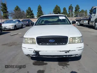 2009 Ford Police Interceptor с VIN 2FAHP71V79X138687, выставлен на аукционе IAAI как лот 41750117 с пробегом Не указан миль и . История ставок и продаж доступна на DreamBid. Изображение 12.