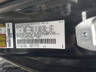 2013 Toyota Tundra 4WD Truck with VIN 5TFUW5F16DX318389, listed as a IAAI auction lot 40647884 with 1 mi miles. Bid and sale history available at carsss.com. Image 9.