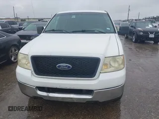 2005 Ford F-150 STX z VIN 1FTRX12W55KD20940, wystawiony jako IAAI lot #41552218 z przebiegiem 281 163 mil mil oraz . Historia ofert i sprzedaży dostępna na DreamBid. Obrazek 6.