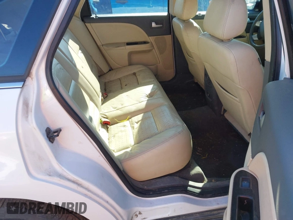 2008 Mercury Sable with VIN 1MEHM40W98G601203, listed as a IAAI auction lot 42039819 with Not Provided miles. Bid and sale history available at carsss.com. Image 8.
