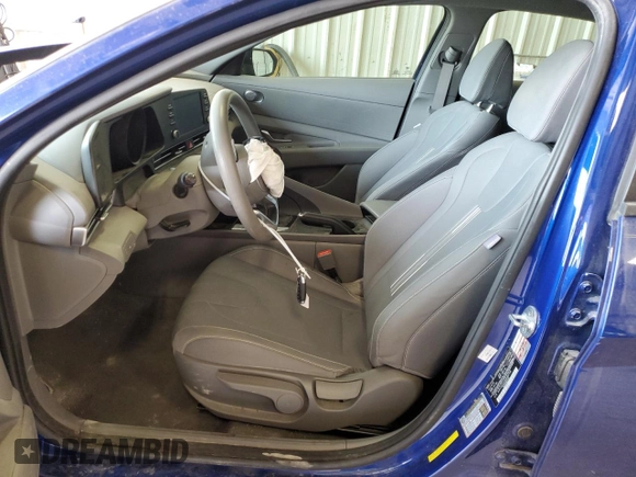 2021 Hyundai Elantra SEL z VIN 5NPLM4AG8MH007338, wystawiony jako Copart lot #51278775 z przebiegiem 62 673 mil mil oraz Szkoda całkowita • Salvage title. Historia ofert i sprzedaży dostępna na DreamBid. Obrazek 7.