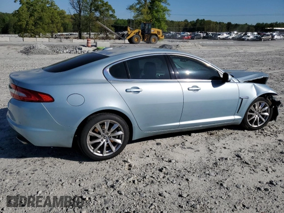 2012 Jaguar XF z VIN SAJWA0FB2CLS35083, wystawiony jako Copart lot #53203365 z przebiegiem 61 329 mil mil oraz Czysty tytuł • Clean title. Historia ofert i sprzedaży dostępna na DreamBid. Obrazek 3.