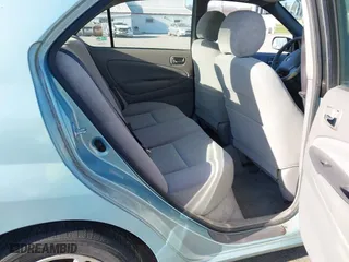 2003 Toyota Prius with VIN JT2BK18U130073925, listed as a IAAI auction lot 42035593 with 186,558 mi miles. Bid and sale history available at carsss.com. Image 8.