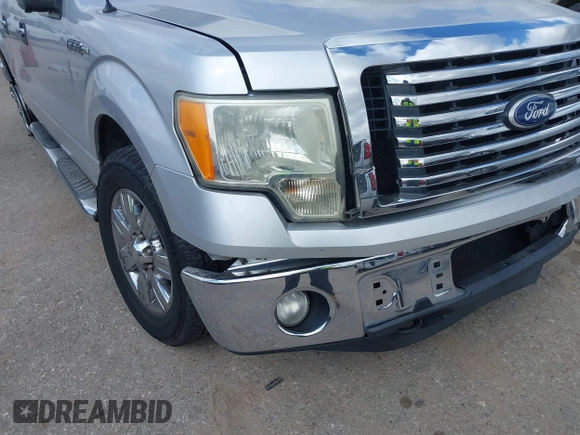 2011 Ford F-150 XL with VIN 1FTFW1CF8BFB09806, listed as a IAAI auction lot 38661944 with 1 mi miles. Bid and sale history available at carsss.com. Image 11.