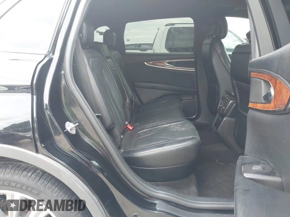 2018 Lincoln MKX Reserve with VIN 2LMPJ8LP3JBL18035, listed as a IAAI auction lot 42465412 with 114,157 mi miles and . Bid and sale history available at DreamBid. Image 8.