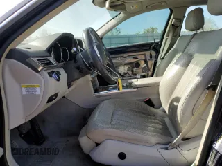 2014 Mercedes-Benz E 550 Sport with VIN WDDHF9BB5EA790844, listed as a Copart auction lot 82179264 with 202,405 mi miles and Salvage Title. Bid and sale history available at DreamBid. Image 7.