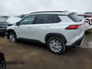 2023 Toyota Corolla Cross LE z VIN 7MUCAABG9PV044246, wystawiony jako Copart lot #51372405 z przebiegiem 63 743 mil mil oraz Szkoda całkowita • Salvage title. Historia ofert i sprzedaży dostępna na DreamBid. Obrazek 2.