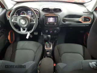 2020 Jeep Renegade Jeepster z VIN ZACNJBAB9LPL86959, wystawiony jako Copart lot #59903245 z przebiegiem 56 150 mil mil oraz Szkoda całkowita • Salvage title. Historia ofert i sprzedaży dostępna na DreamBid. Obrazek 8.