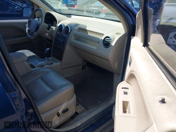 2005 Ford Freestyle Limited с VIN 1FMDK06185GA07090, выставлен на аукционе IAAI как лот 42431038 с пробегом Не указан миль и . История ставок и продаж доступна на DreamBid. Изображение 5.