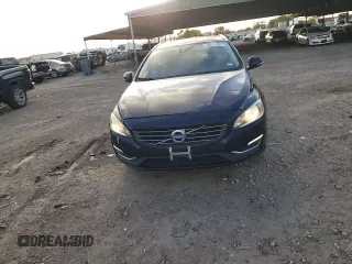 2017 Volvo V60 Premier with VIN YV140MEK6H1335489, listed as a Copart auction lot 79874833 with 86,244 mi miles. Bid and sale history available at carsss.com. Image 11.