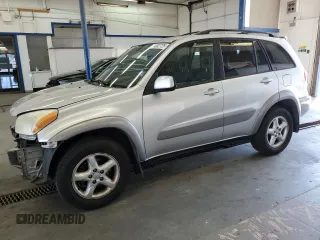 2001 Toyota RAV4 с VIN JTEHH20V810103554, выставлен на аукционе Copart как лот 64302725 с пробегом 126 901 миль миль и Списание • Salvage title. История ставок и продаж доступна на DreamBid. Изображение 1.